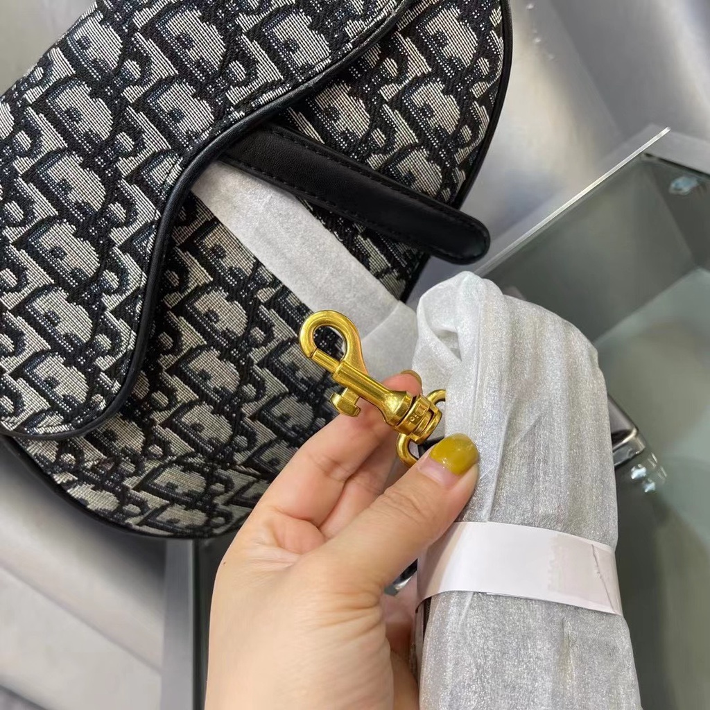 Túi yên ngựa Dior siêu đẹp không bao giờ lỗi mốt SADDLE BAG Blue Dior Oblique Jacquard 183LX-452000182