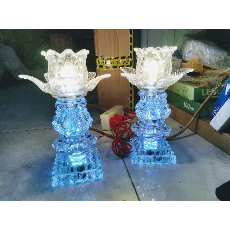 1 cặp Đèn bàn thờ pha lê led đổi màu cao 23cm,đèn thờ cao cấp
