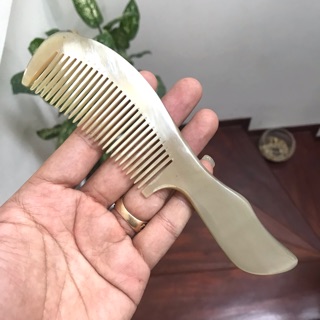 Lược sừng xuất nhật chuôi sóng cao cấp - coh178 - horn comb of hahanco