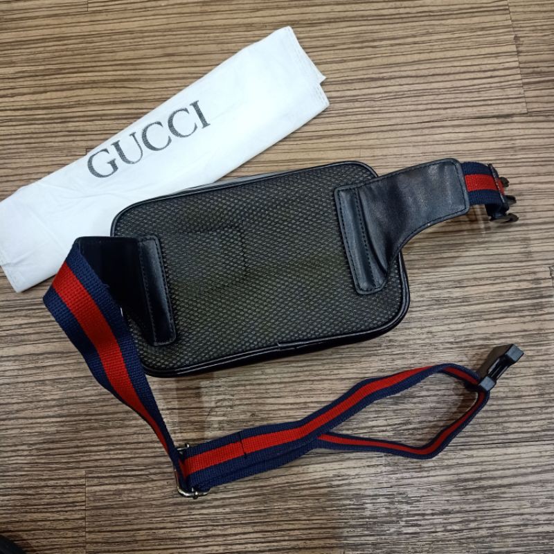 Túi Đeo Hông Gucci Thời Trang Cá Tính