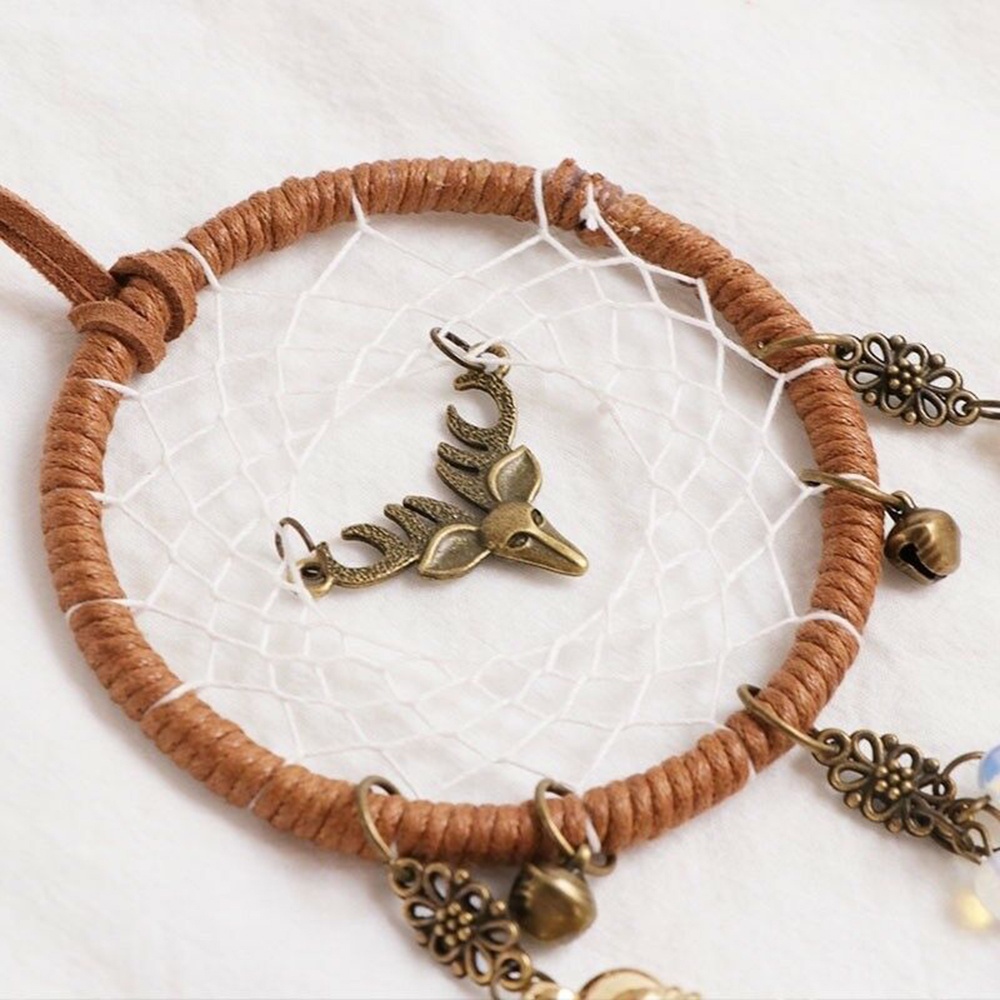 Lưới bắt giấc mơ treo trang trí xe hơi