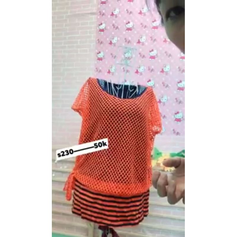 áo thun váy phối lưới cánh dơi size M-L. S230