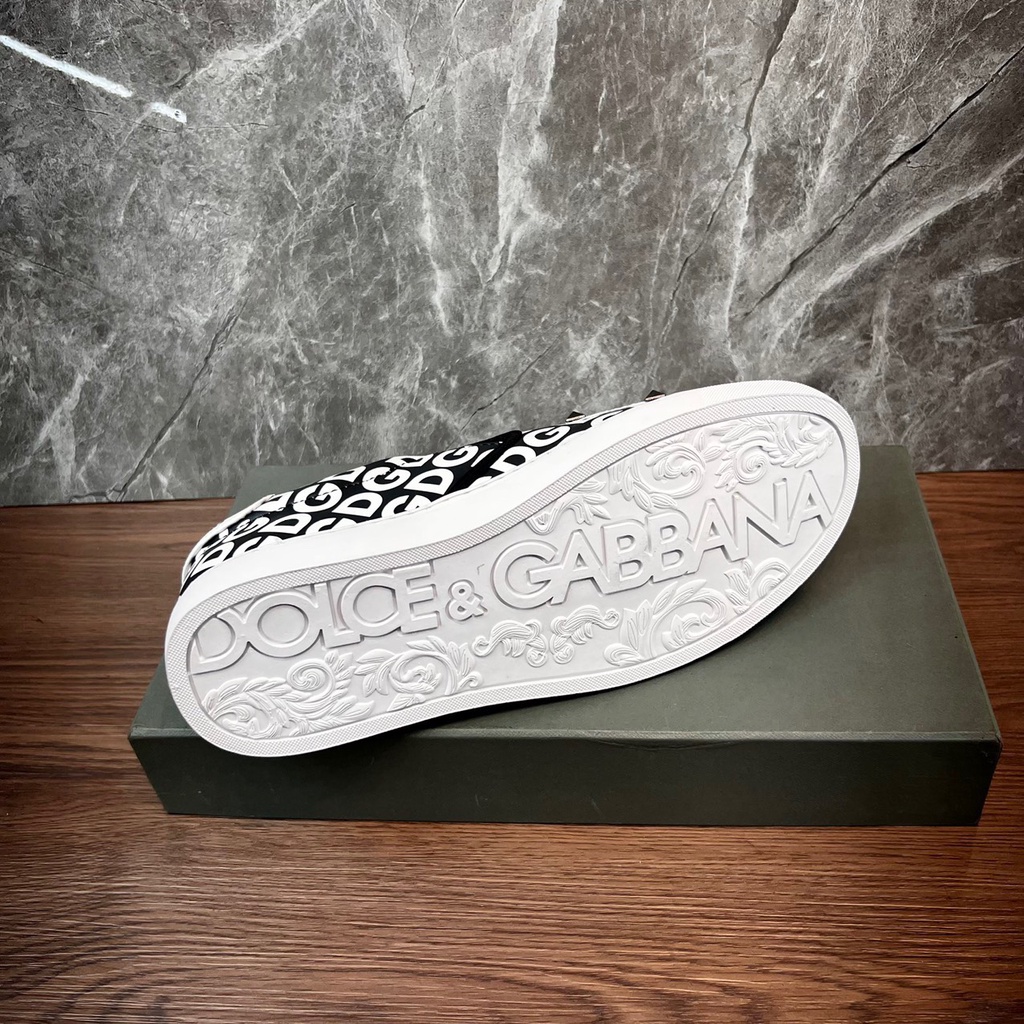 Giày Lười DIOR.. & DG Cao Cấp Dành  Cho Nam. Giày Slipon Nam  DI.OR - D&G Họa Tiết Sang Trọng Trẻ Tung -MINH TÂY STORE