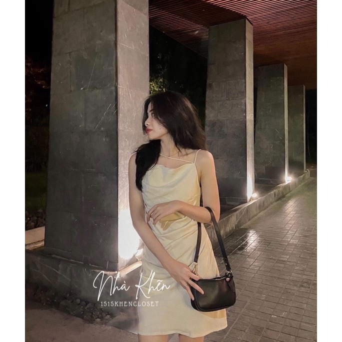 Đầm 2 dây chéo cách điệu hở lưng