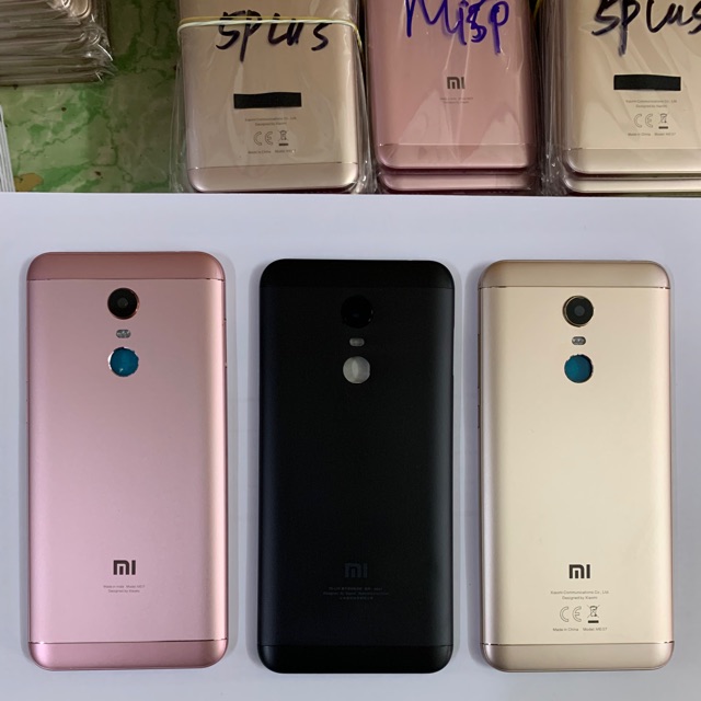 vỏ bộ điện thoại xiaomi redmi 5plus ( vỏ + xương )