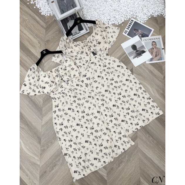 Váy hoa nhí đan dây ngực