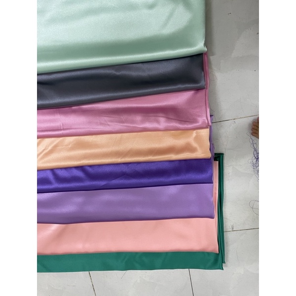 VẢI LỤA SATIN BĂNG .CHẤT VẢI DÀY DẶN 1KG ĐƯỢC 3,2M .KHỔ VẢI 1,5M VẢI LÊN QUẦN ÁO DÀI ,ĐẦM DỰ TIỆC SIÊU SANG
