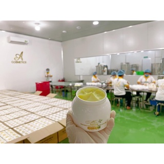 KEM BODY DƯỠNG TRẮNG DA (CHÍNH HÃNG)