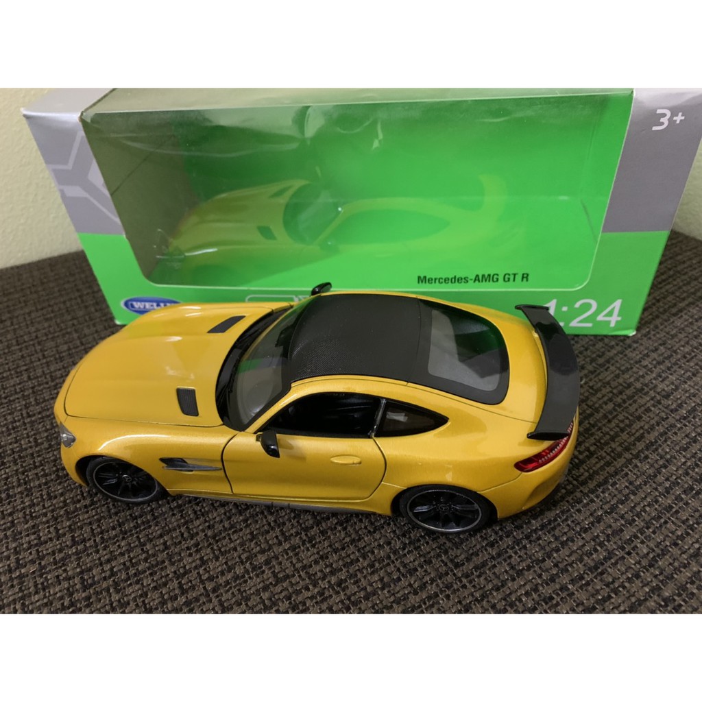 MÔ HÌNH OTO MERCEDES-BENZ AMG YELLOW 1:24