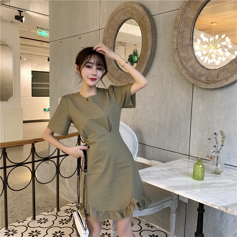 Đầm ngắn tay màu trơn đơn giản thiết kế lưng cao phong cách Hàn Quốc cho nữ | BigBuy360 - bigbuy360.vn