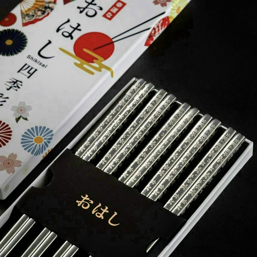 Đũa Nhật Hoạt Tiết Hoa Anh Đào / Hoa Cúc Kháng Khuẩn Nhập Khẩu Nhật Bản Shikisai