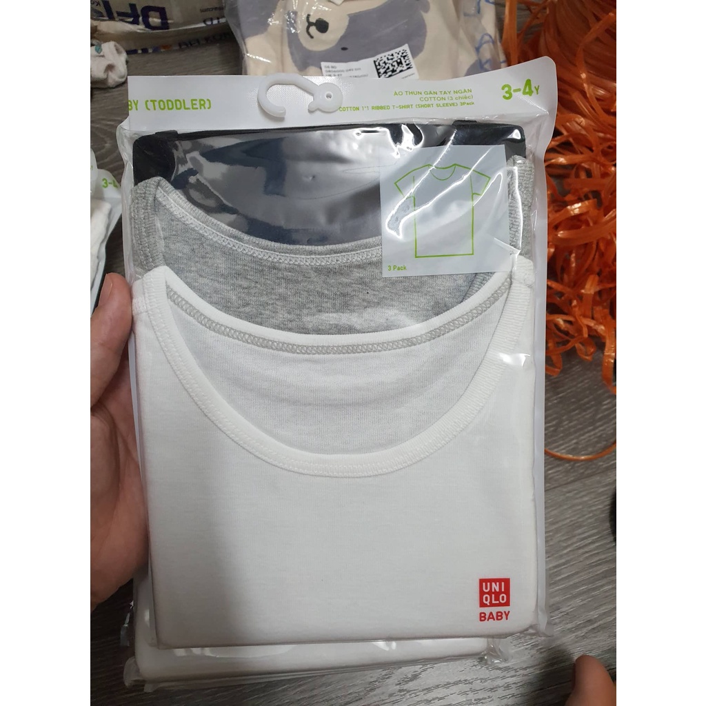 Set 3 áo cộc tay cotton mềm mịn Uniqlo cho bé size 100