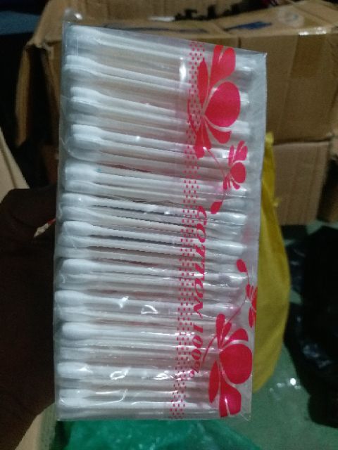 Tăm bông tai fanni