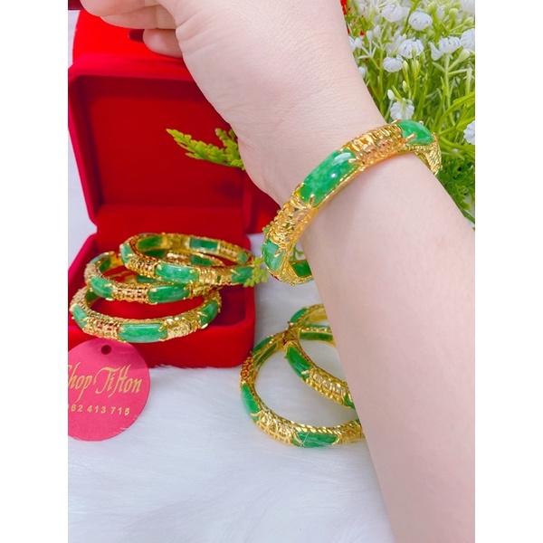 Vòng tay nữ đá thạch xanh bọc kim tiền dát vàng 18 cao cấp