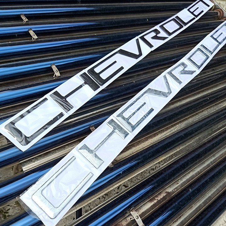 Logo Chữ Chevrolet 3D Nổi Dán Trang Trí Đuôi Xe