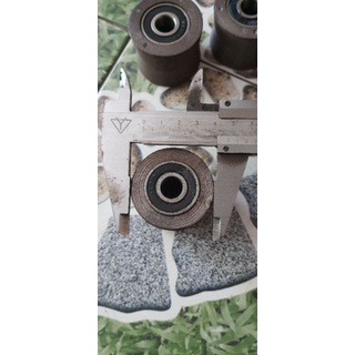 con lăn máy duỗi 6,8(bằng sắt) tiện cnc