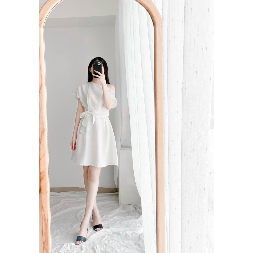 ĐẦM DỰ TIỆC LỆCH VAI DÂY THẮT EO