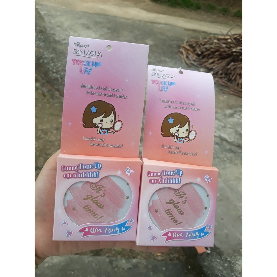 Gương Trang Điểm Cầm Tay gập đôi (Qùa tặng Sunplay Tone Up)