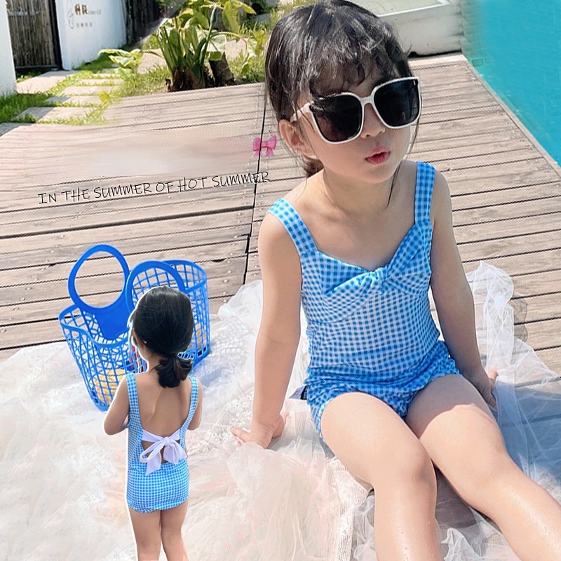 Đồ bơi tam giác thiết kế đáng yêu dành cho bé gái