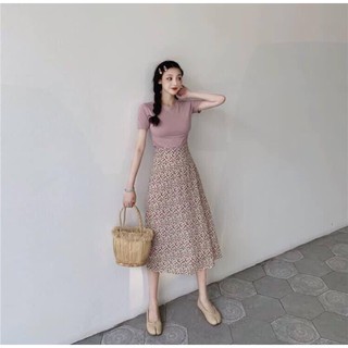 Sét áo thun tay ngắn + Chân váy hoa nhí cute