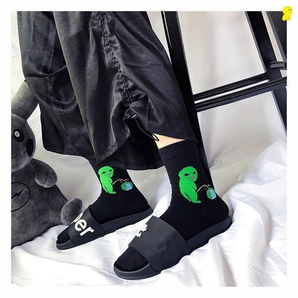 Đôi vớ cotton in họa tiết hoạt hình 3D vui nhộn thoáng khí cho nữ