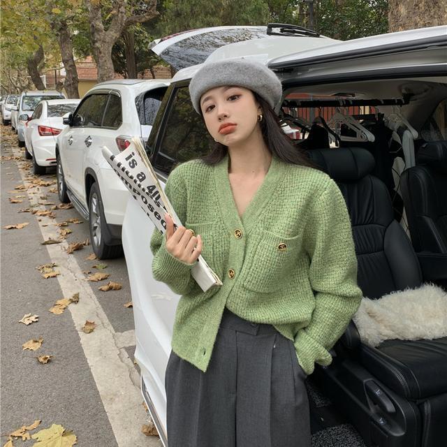 Set Áo Sweater Dệt Kim Phối Chân Váy Thời Trang Thu Đông Cho Nữ