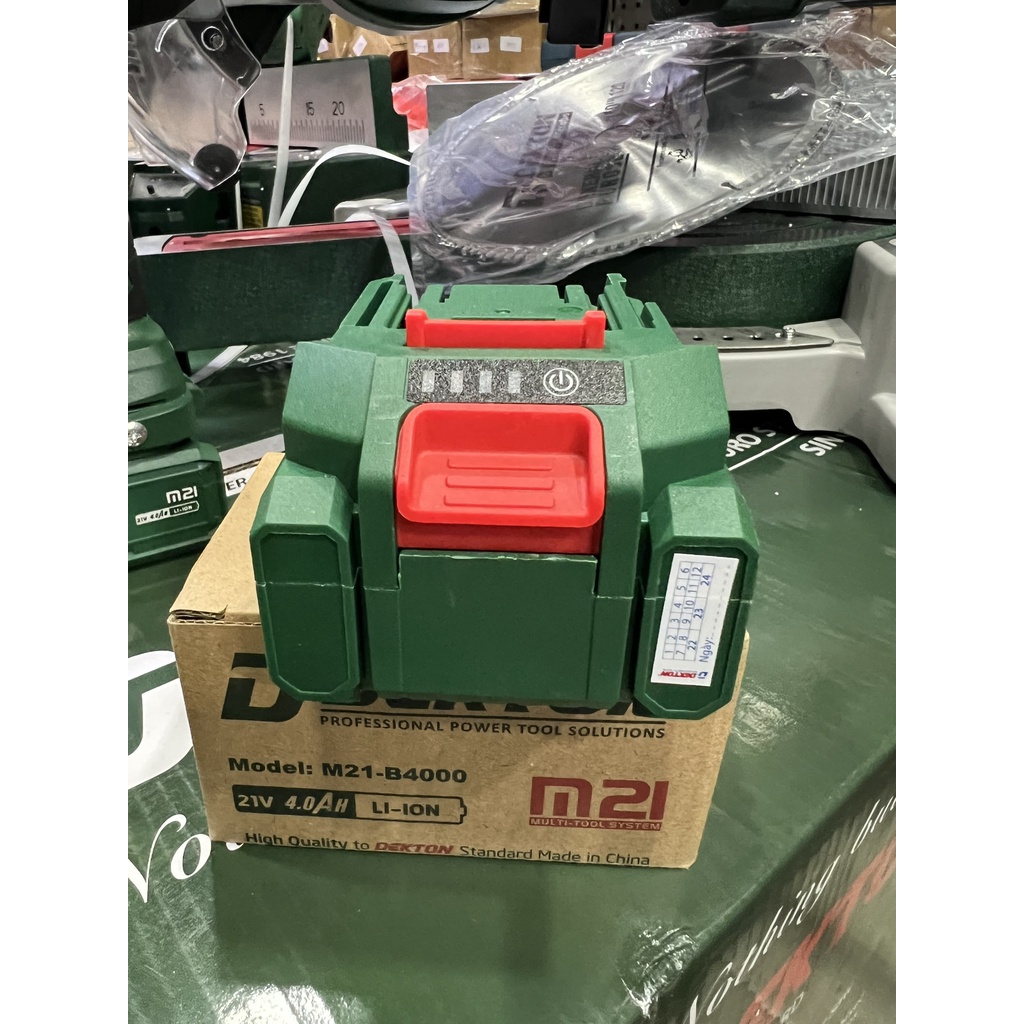 Pin DEKTON M21 21v Chân Pin MAKITA thông dụng