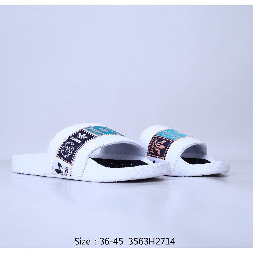 ��啊��啊 #Adidas Adidas Adilette Boost Popcorn midsole Summer casual trendy slippers Beach sandals Code: 3563H2714