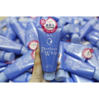 Sữa rửa mặt Perfect Whip Senka