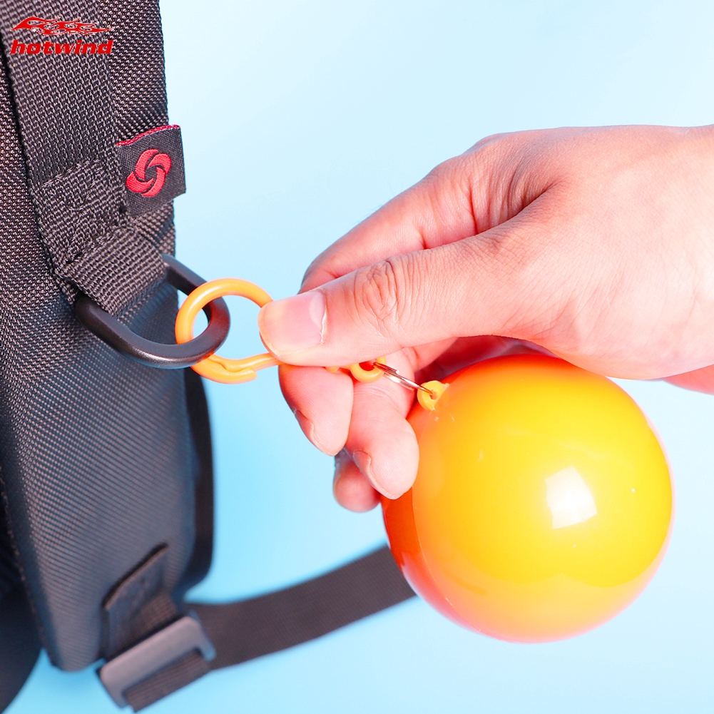 Áo mưa dày dặn nhiều màu sắc đựng trong quả bóng có móc