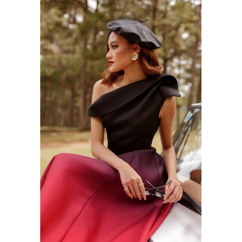 ĐẦM XOÈ LỆCH VAI PHỐI MÀU OMBRE