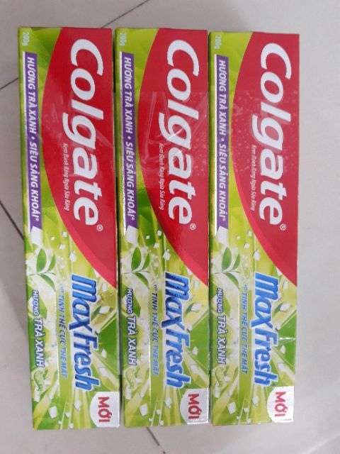 LỐC 3 TUÝP KEM ĐÁNH RĂNG COLGATE MAX FRESH 180G(hàng công ty 100%)