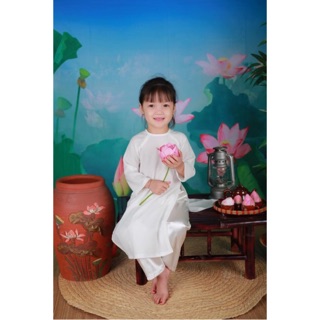 Áo dài lụa trắng ( kèm quần và mấn)