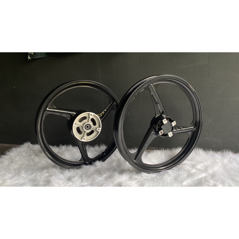 Mâm 3 đao enkei gắn winner v1 / winner x . mâm ba cây enkei.