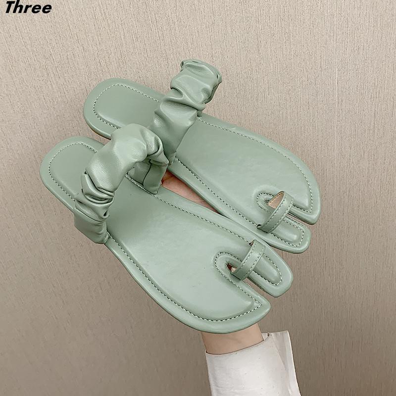 Women's shoes, slippers, outer wear, women's split-toed fashion beach shoes, flat-bottomed all-match all-match cooler