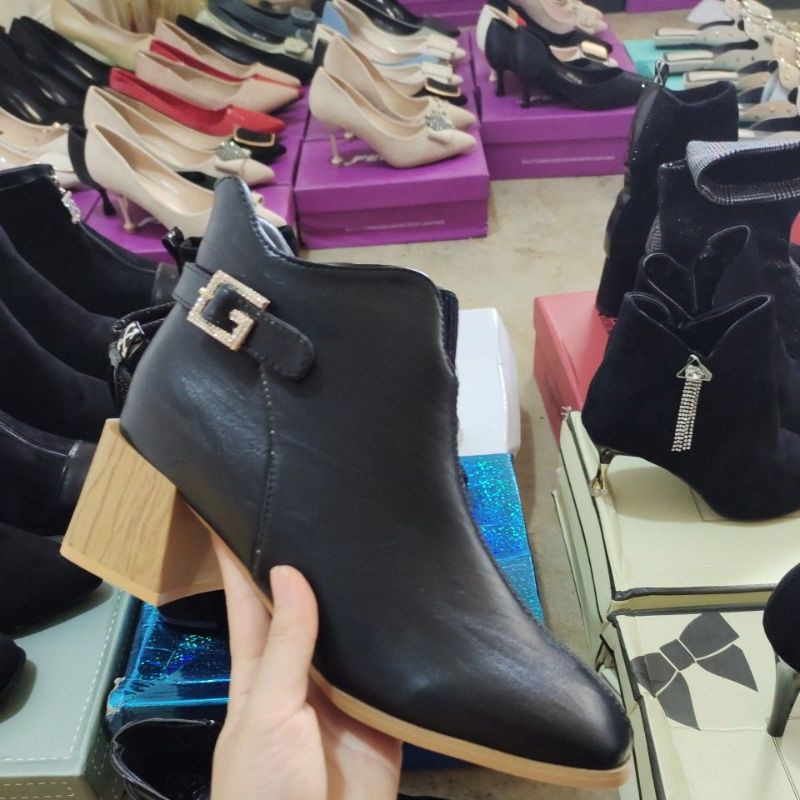 Giày boot cao cấp