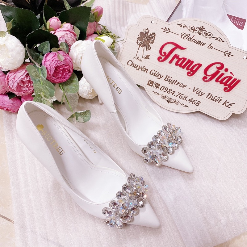 GIÀY CƯỚI THIẾT KẾ ĐÍNH ĐÁ RUBY CAO CẤP CÓ SẴN HÌNH THẬT