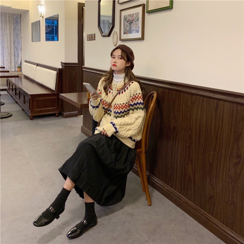 Áo khoác cardigan tay dài dáng rộng in họa tiết sọc màu cầu vồng phong cách thu đông cho nữ