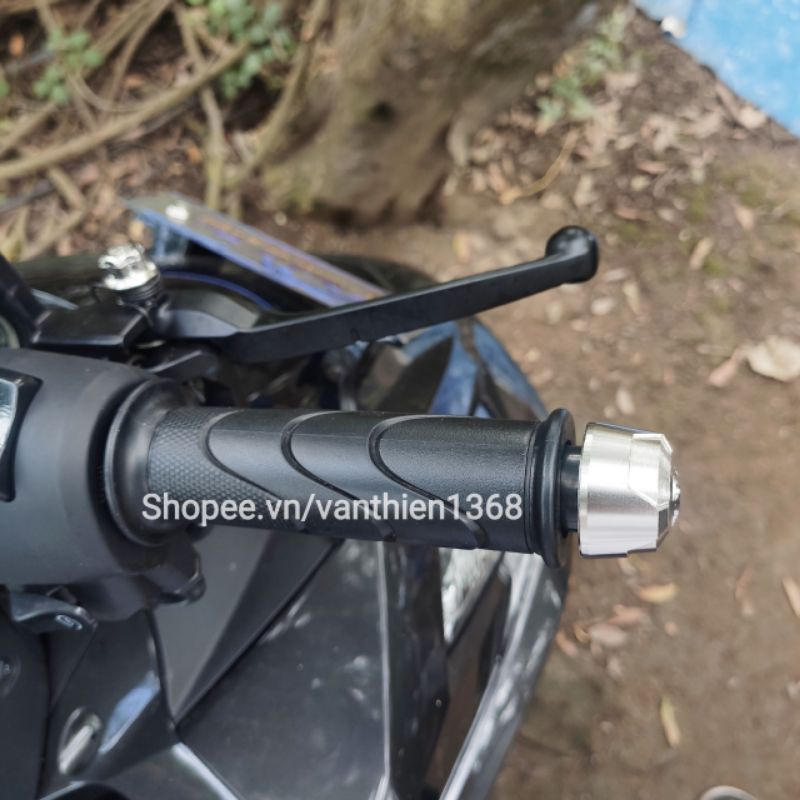 Gù Inox Kiểu AB Dùng Cho WINNER EXCITER VARIO WAVE SIRU Kèm 2 Ốc Salaya