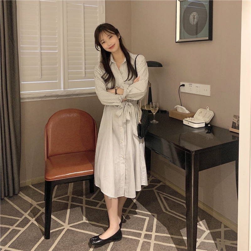 Đầm Tay Dài Dáng Rộng Kẻ Sọc Cài Khuy Kiểu Mới 45697