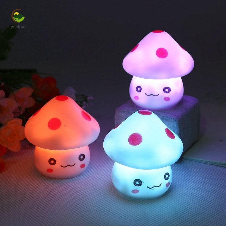 TUMBLR Đèn Ngủ Hình Cây Nấm Dễ Thương Cho Bé