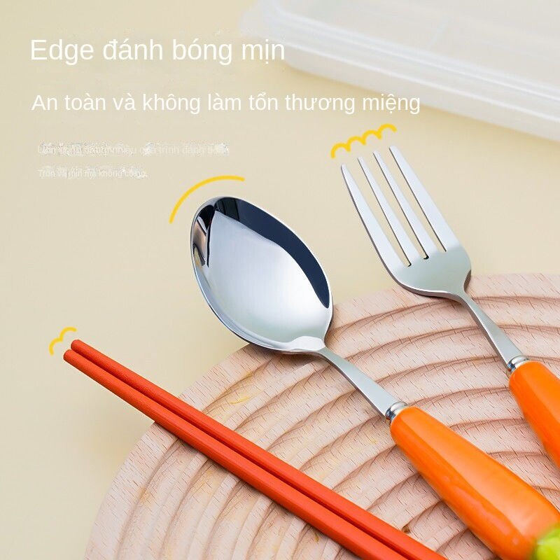 Bộ Muỗng Nĩa Đũa Hình Củ Cà Rốt Dễ Thương
