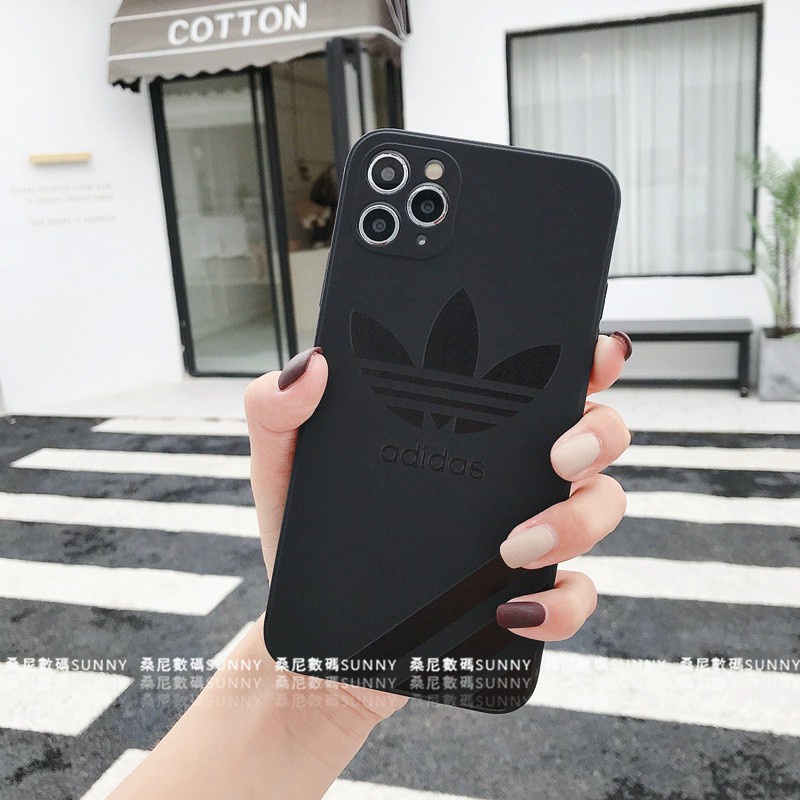 Ốp lưng IPhone cạnh vuông chữ Nike vs Adidas 6/6s/6plus/6s/7/8/7plus/8plus/x/xs/xs max/11/12/13/14/pro/max/plus/promax B