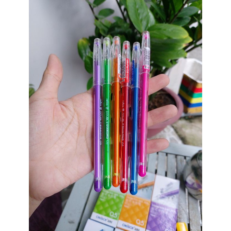 Hộp 12 cây Bút gel đủ màu CHOSCH