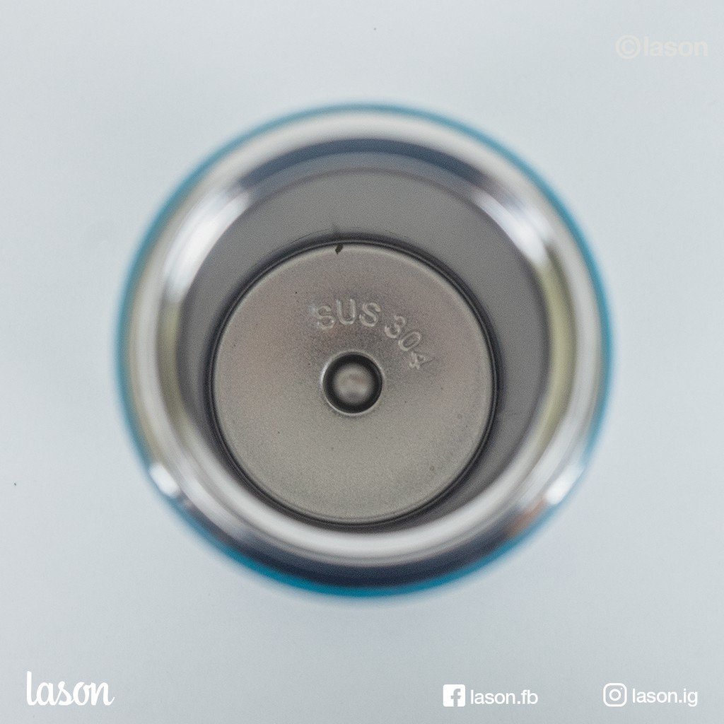 Bình nước giữ nhiệt Black and White hiển thị nhiệt độ 500ml, inox 304 cực kì tốt và đảm bảo