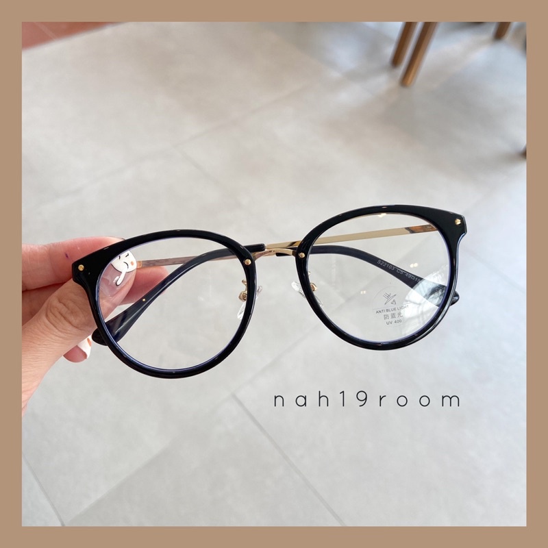 Kính mắt không độ gọng kim loại form tròn cao cấp