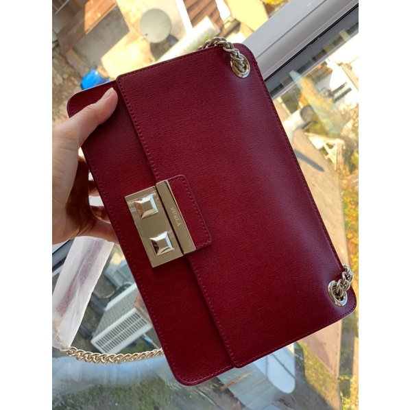 Oder Túi FURLA form nhỏ xinh