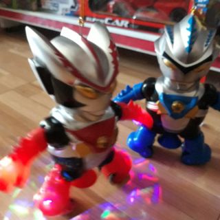 Đèn trung thu hình ROBOT