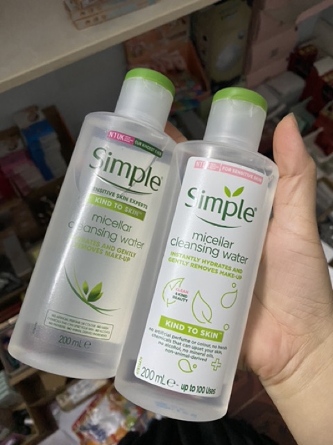 Nước tẩy trang Simple Kind to Skin Micellar Cleansing Water