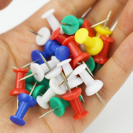 Hộp 35 chiếc đinh ghim giấy tờ lên bảng tin nhiều màu sắc DL 0021 (GMD01)